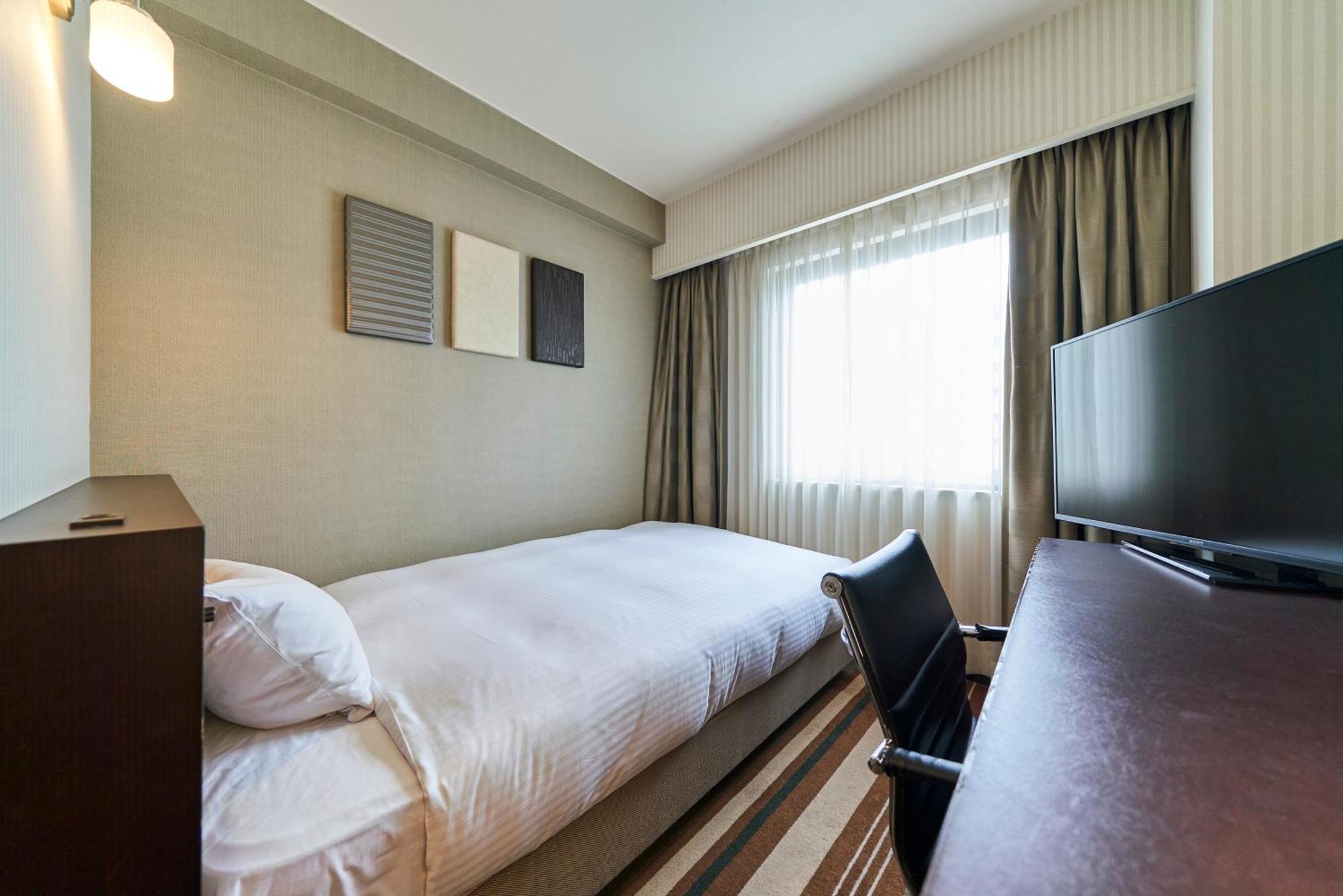 Saitama Grand Hotel Фукая Экстерьер фото